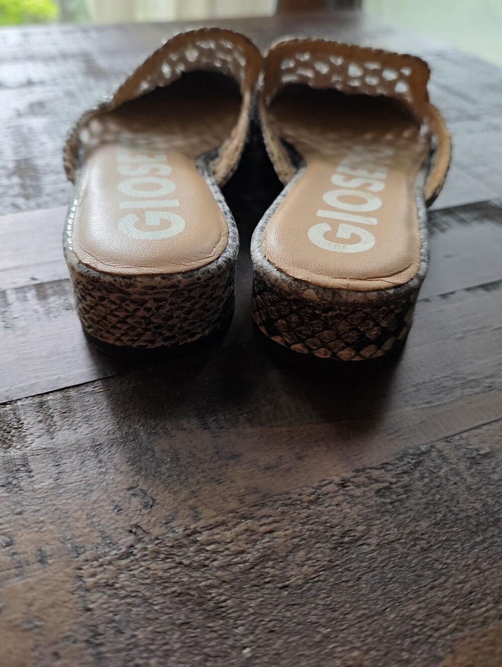 Women's Woven Pointed Mule in Black and Cream - Picture 4 of 6